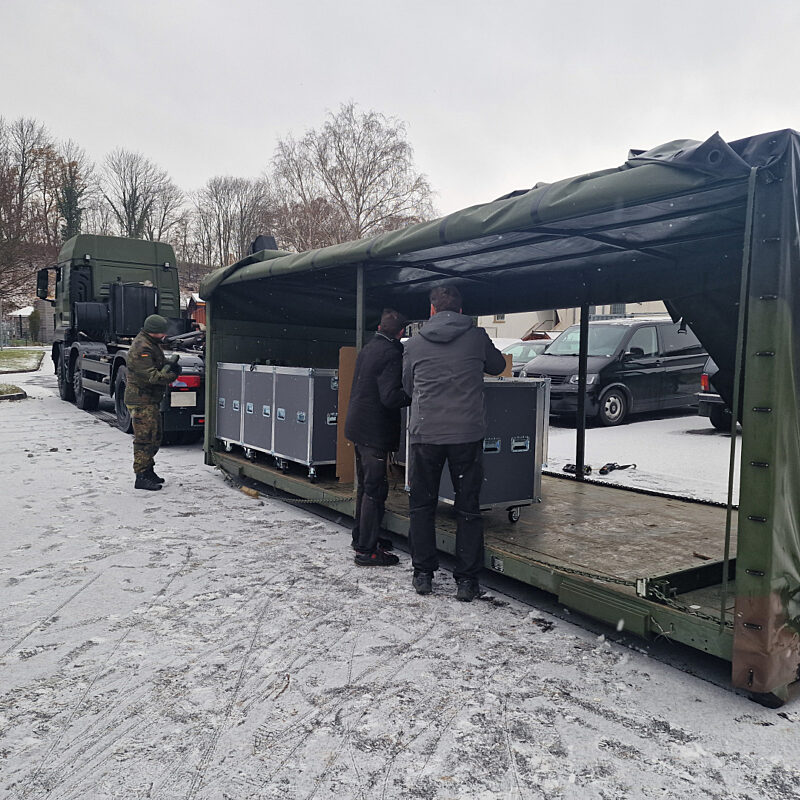 Klapptafel Rollcontainer und Rollcontainer Gefechtsstand - Bundeswehr